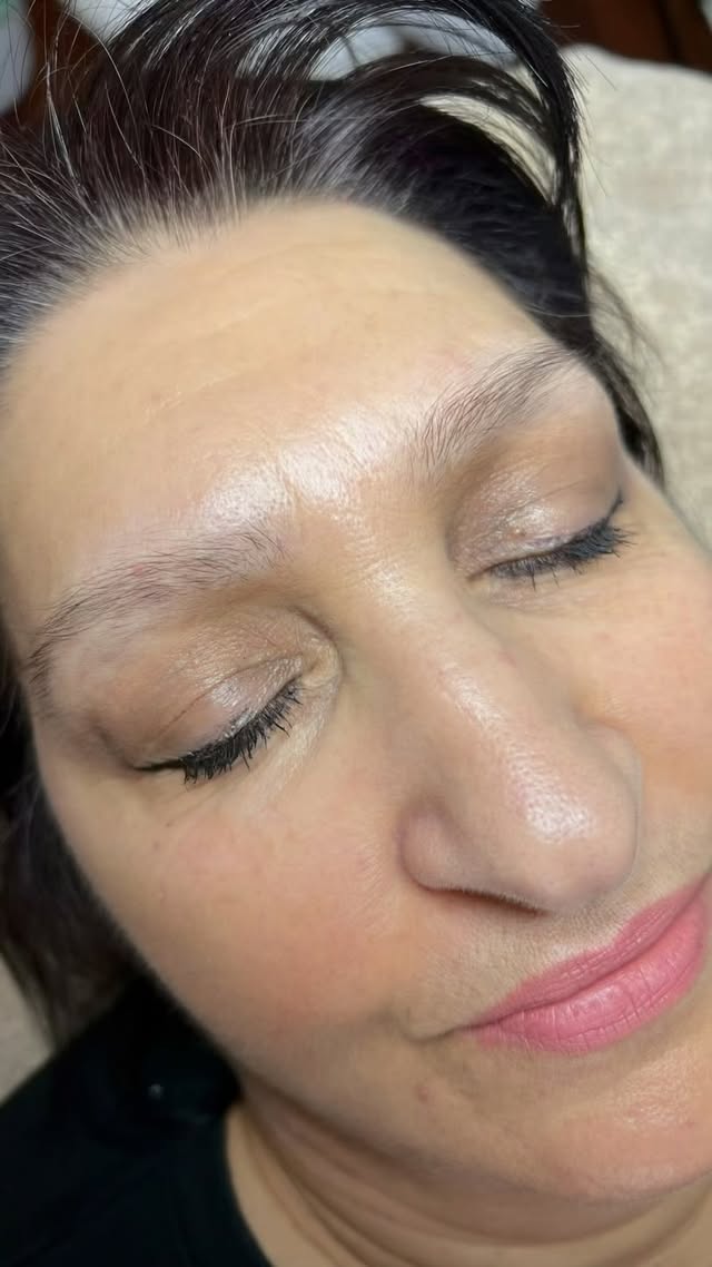 Eyebrow wax and tint result