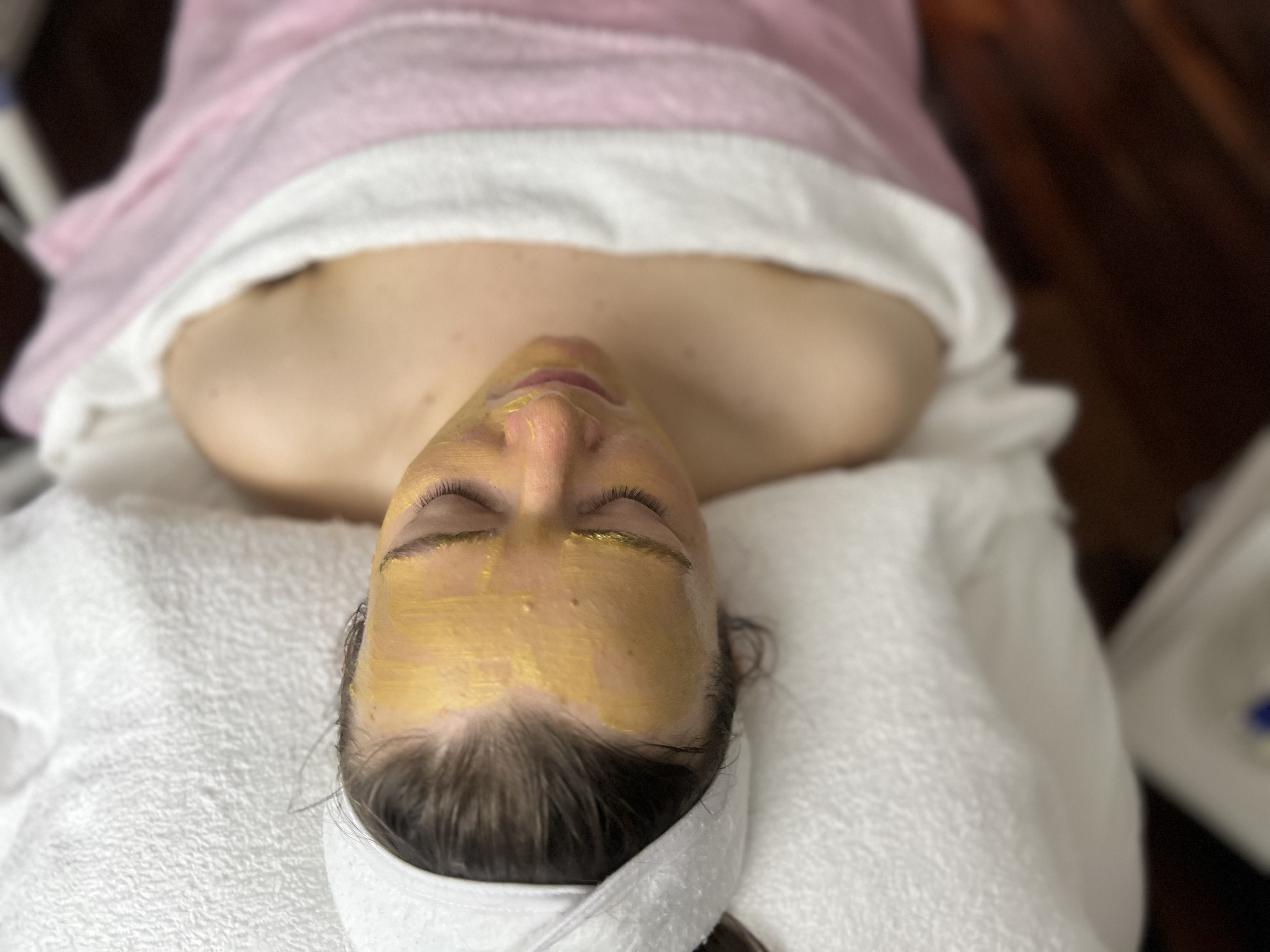 Collagen induction therapy mask